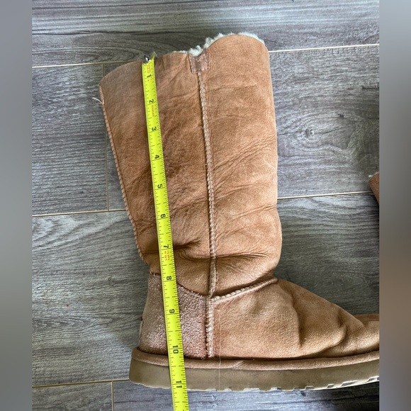 UGG tall tan classic “Eva” leather/ sheepskin lined boots - Picture 11 of 11